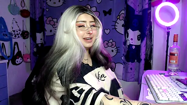 lussyevans24 online show from 03-10-26, 03:43