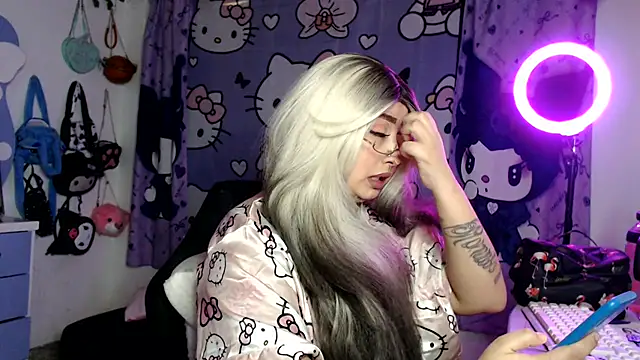 lussyevans24 online show from 06-01-26, 04:13
