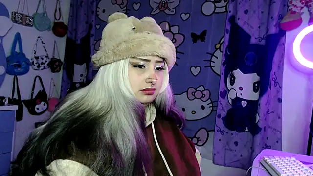 lussyevans24 online show from 02-04-26, 05:24