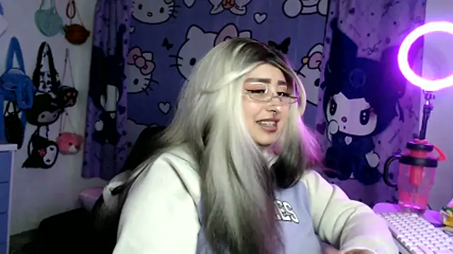 lussyevans24 online show from 05-16-26, 10:36