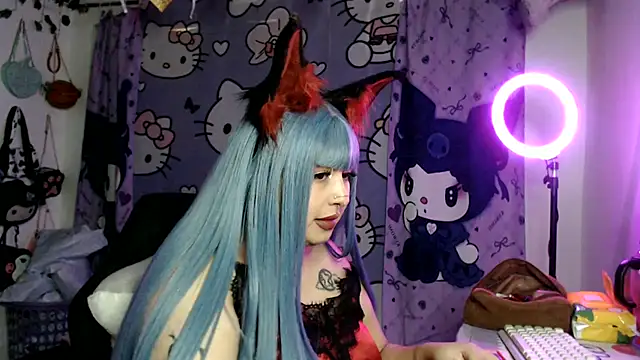Snapshot of lussyevans24 chatting on 06-25-26, 03:04 lussyevans24 online show from 06-25-26, 03:04