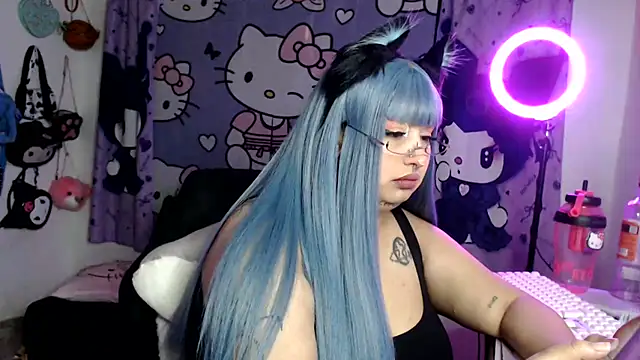 lussyevans24 online show from 05-21-26, 04:21