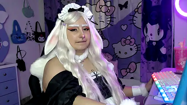 lussyevans24 online show from 11-01-25, 03:46