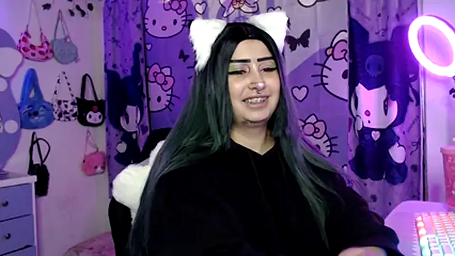 lussyevans24 online show from 10-24-25, 05:28