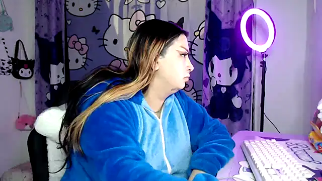 lussyevans24 online show from 11-13-25, 05:00