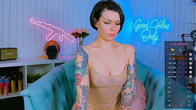 My toys pink online show from 03-08-25, 06:10