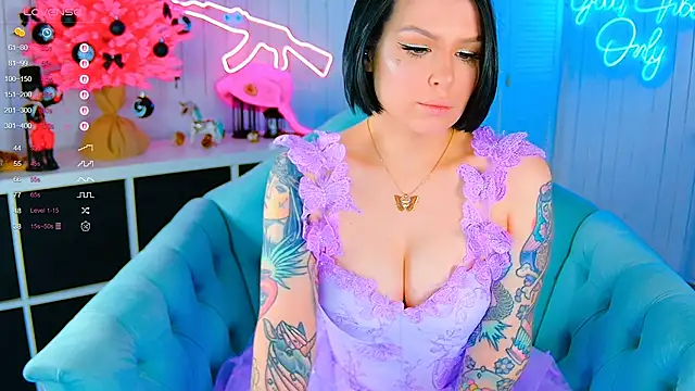 My toys pink online show from 12-19-25, 04:16