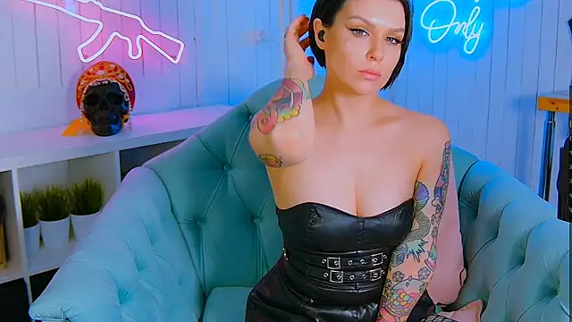 My toys pink online show from 03-15-25, 12:47