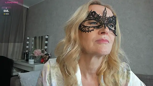 angelica marquise online show from 11-08-25, 05:27