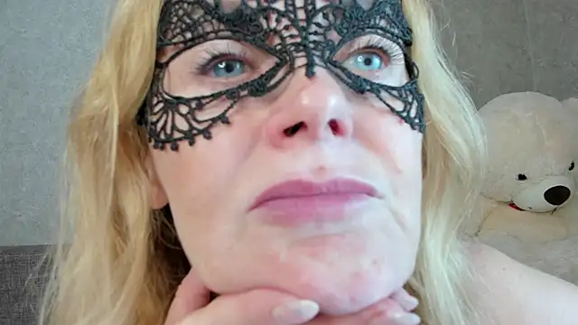 Snapshot of angelica_marquise chatting on 07-03-26, 12:33 angelica marquise online show from 07-03-26, 12:33