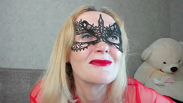Snapshot of angelica_marquise chatting on 07-13-26, 05:45 angelica marquise online show from 07-13-26, 05:45