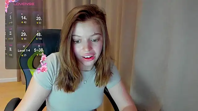 Nicky Rosee online show from 02-21-26, 01:18