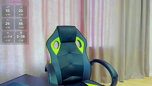 Nicky Rosee online show from 04-20-26, 01:30