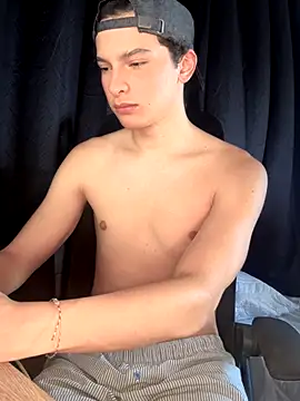 cybercosmiiic online show from 10-02-25, 07:39