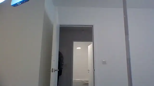 Cinderella Jewels  online show from 10-24-25, 01:21