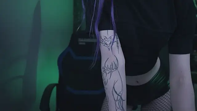 LexiWenford online show from 03-05-26, 03:14