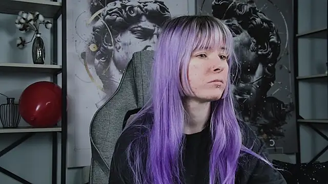 LexiWenford online show from 02-20-26, 02:52