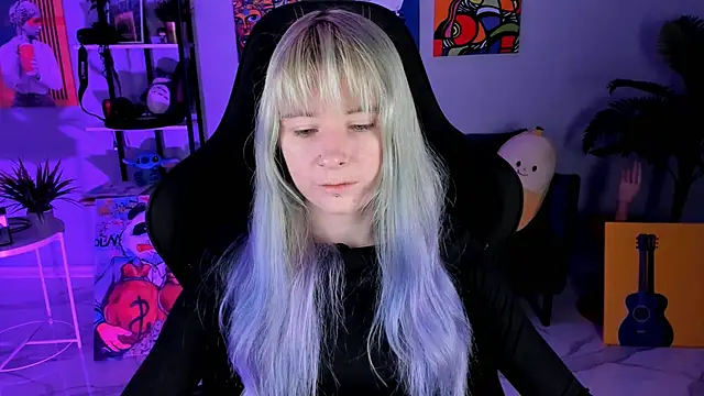 LexiWenford online show from 11-12-25, 03:10