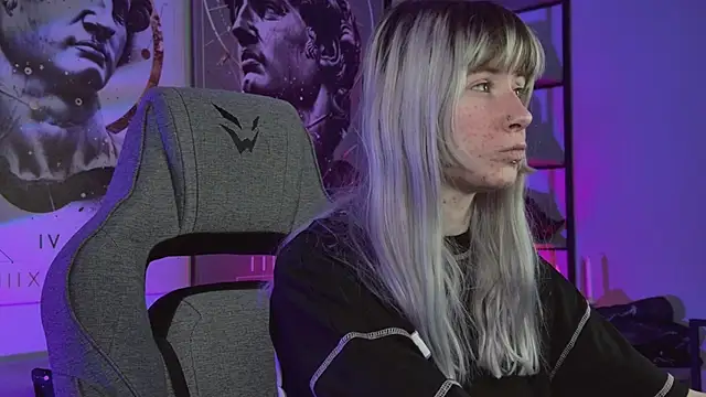 LexiWenford online show from 04-01-26, 02:46