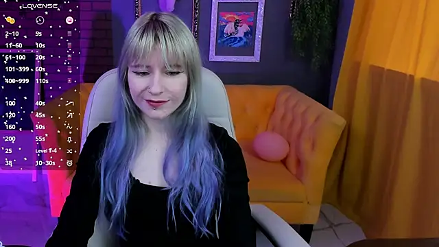 LexiWenford online show from 11-08-25, 06:06