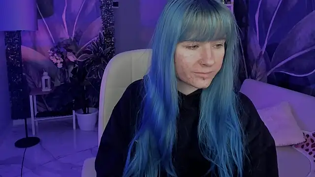 LexiWenford online show from 09-30-25, 02:39