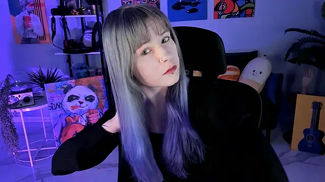 LexiWenford online show from 10-27-25, 02:56