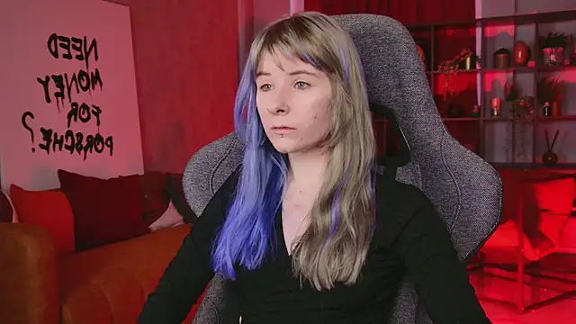 LexiWenford online show from 05-05-26, 03:31