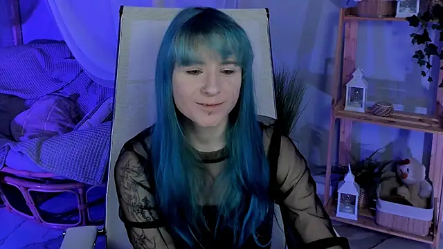 LexiWenford online show from 10-06-25, 03:08