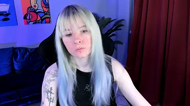 LexiWenford online show from 11-27-25, 03:29