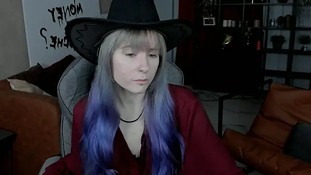 LexiWenford online show from 10-29-25, 02:43