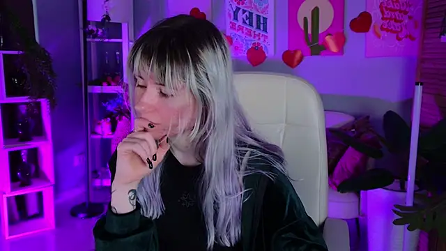 LexiWenford online show from 03-30-26, 02:46