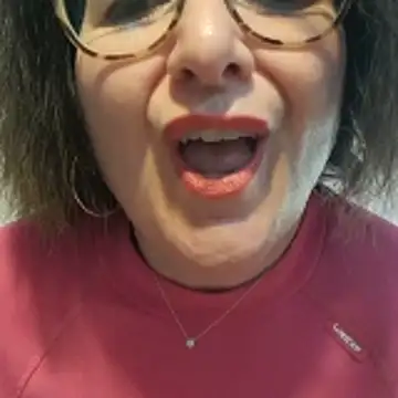 Viola8p online show from 11-17-25, 01:59