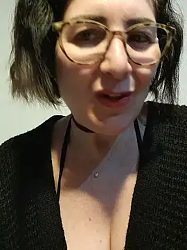 Viola8p online show from 11-14-25, 03:05