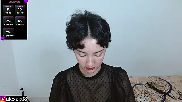 Snapshot of alexaa08 chatting on 12-05-24, 12:06 alexaa08 online show from 12-05-24, 12:06