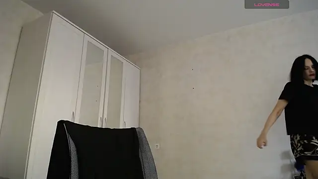 Devil Goddess online show from 11-22-25, 12:59