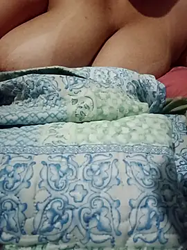 Mirella Mattos online show from 04-07-26, 01:51