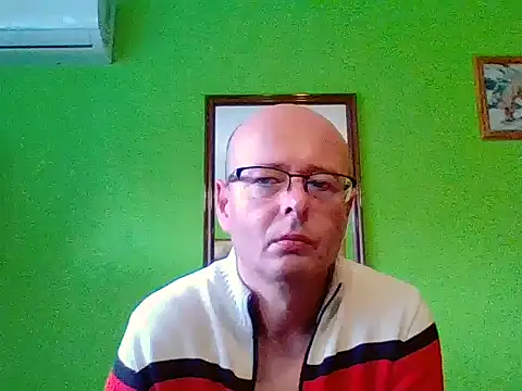 Snapshot of Tiger202441 chatting on 10-05-25, 12:29 Tiger202441 online show from 10-05-25, 12:29