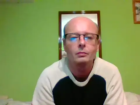 Tiger202441 online show from 11-20-25, 09:15