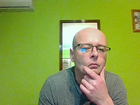 Snapshot of Tiger202441 chatting on 02-19-26, 10:07 Tiger202441 online show from 02-19-26, 10:07