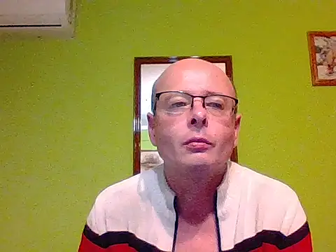 Snapshot of Tiger202441 chatting on 10-22-25, 09:13 Tiger202441 online show from 10-22-25, 09:13
