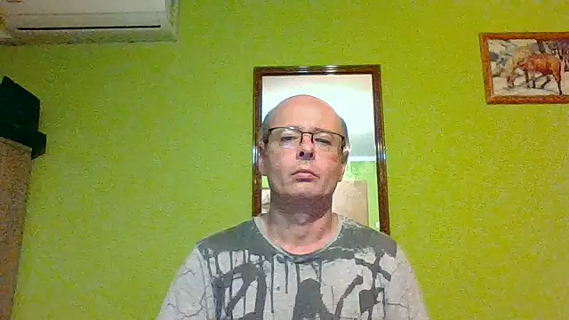Snapshot of Tiger202441 chatting on 07-17-26, 09:34 Tiger202441 online show from 07-17-26, 09:34