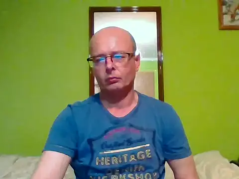 Snapshot of Tiger202441 chatting on 10-13-25, 11:38 Tiger202441 online show from 10-13-25, 11:38