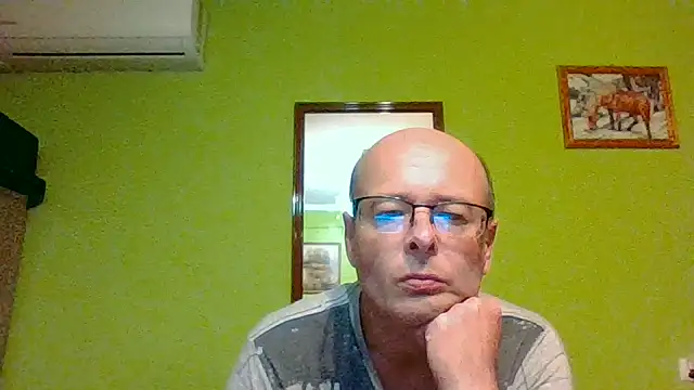 Snapshot of Tiger202441 chatting on 06-19-26, 09:09 Tiger202441 online show from 06-19-26, 09:09