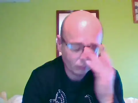 Tiger202441 online show from 11-01-25, 08:57