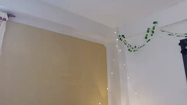 kittyzenn online show from 04-10-26, 03:52