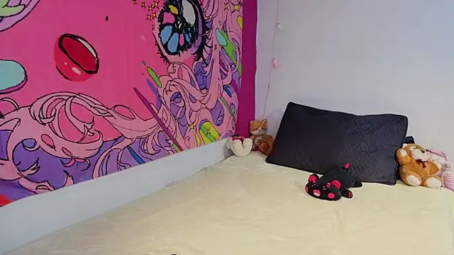 kittyzenn online show from 12-21-25, 05:14