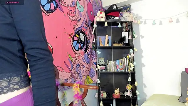 kittyzenn online show from 11-12-25, 03:27