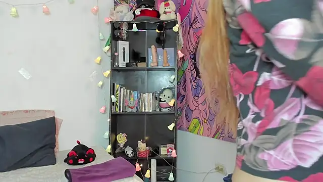 kittyzenn online show from 09-12-25, 05:13