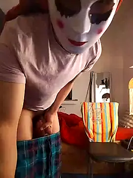Snapshot of Dennis_2024 chatting on 01-05-25, 11:01 Dennis 2024 online show from 01-05-25, 11:01