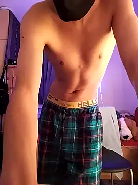 Snapshot of Dennis_2024 chatting on 01-24-25, 11:37 Dennis 2024 online show from 01-24-25, 11:37